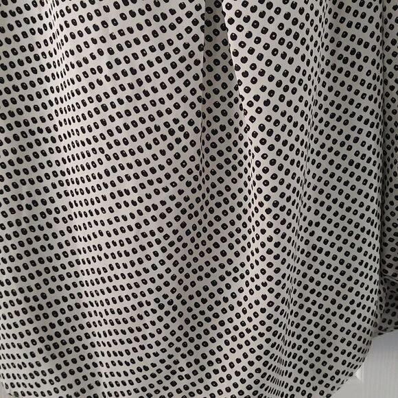 Max Studio over sized  printed blouse Sz L - Picture 2 of 6